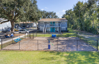 zLakewood Oaks in Jacksonville, FL - Building Photo - Other