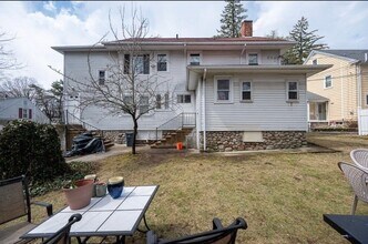 35 Hadwen Ln, Unit 2 in Worcester, MA - Building Photo - Building Photo