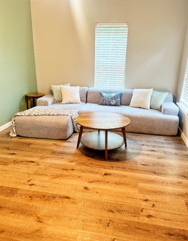 property at 1619 Grand Ave