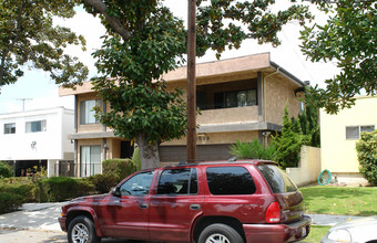 1059 Grover Ave in Glendale, CA - Building Photo - Building Photo