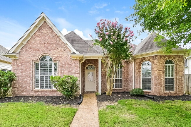 property at 9157 Acadia Pl
