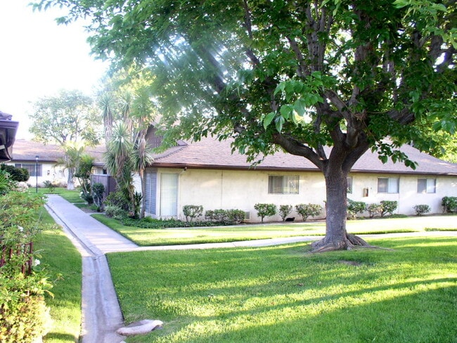 property at 1800 E Heim Ave