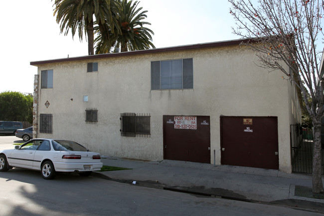 903 Daisy Ave in Long Beach, CA - Building Photo - Building Photo