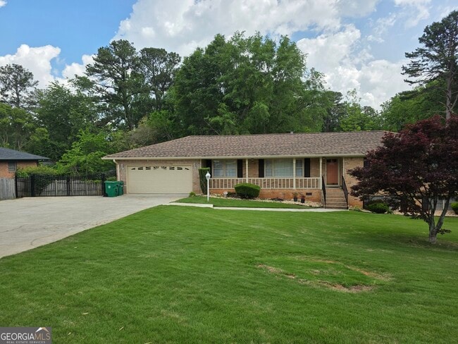 3988 Rainbow Dr in Decatur, GA - Building Photo - Building Photo