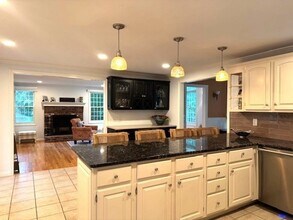 7 Westfield Rd in Hopkinton, MA - Building Photo - Building Photo