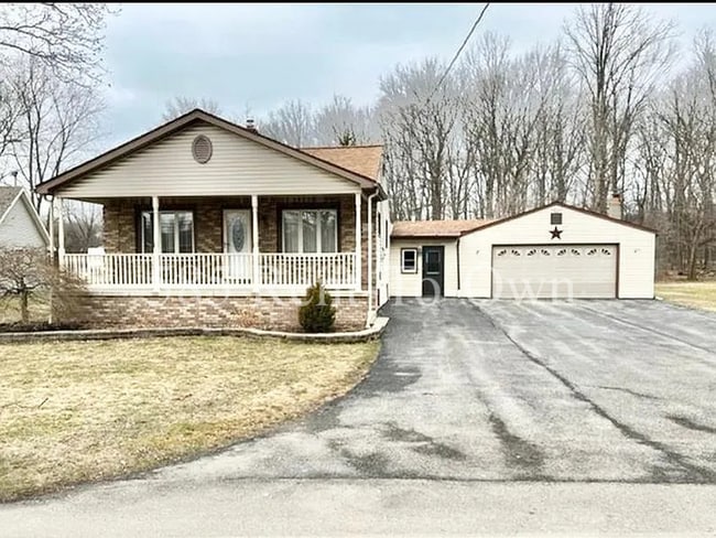 property at 7020 Laur Rd