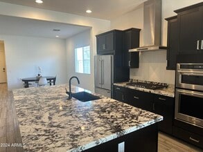 10864 W Marshall Ave in Phoenix, AZ - Building Photo - Building Photo