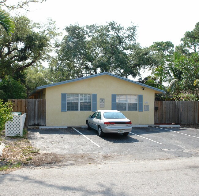 712-716 SW 14th Ave in Fort Lauderdale, FL - Building Photo - Building Photo