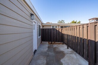 3030 Skipper St in San Diego, CA - Building Photo - Building Photo