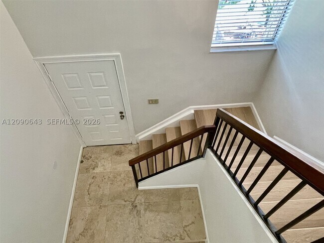 2160 Bayberry Dr