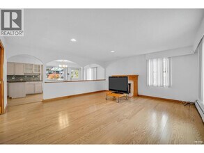 2051 W 17th Ave in Vancouver, BC - Building Photo - Building Photo