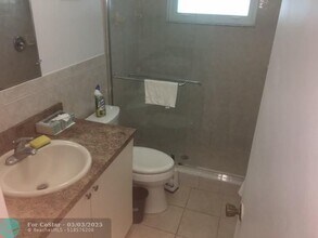 1901 Pierce St-Unit -1 in Hollywood, FL - Building Photo - Building Photo