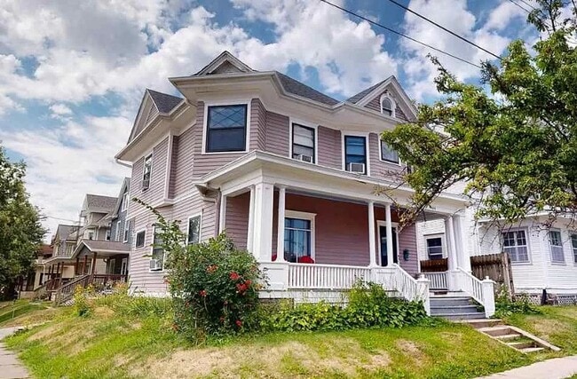 property at 431 E Market St