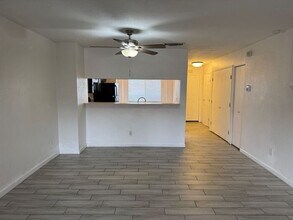 2739 W Avenida Azahar in Tucson, AZ - Building Photo - Building Photo