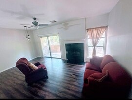 3500 Tangle Brush Dr in Spring, TX - Building Photo