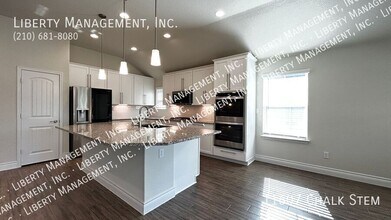 11607 Chalk Stem in Schertz, TX - Building Photo - Building Photo