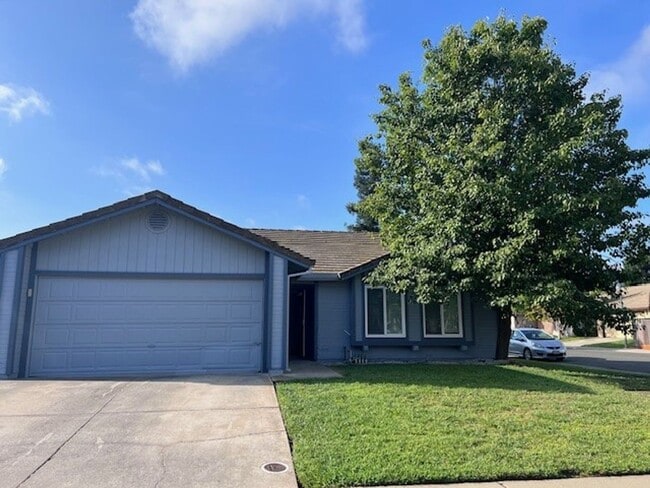 property at 9149 La Maison Cir