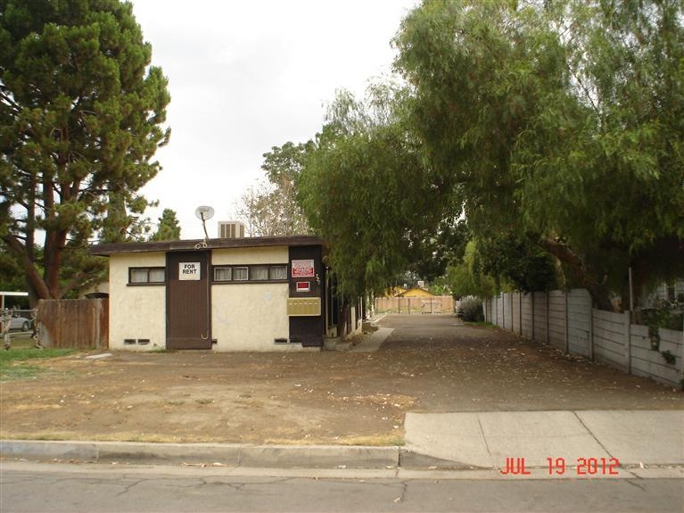 520 31st St in Bakersfield, CA - Foto de edificio