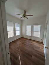 403 Cowling St in Houston, TX - Foto de edificio - Building Photo