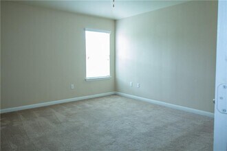 142 Leon River Loop in Hutto, TX - Building Photo - Building Photo