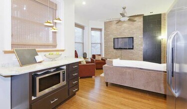 3529 N Reta Ave in Chicago, IL - Building Photo - Building Photo