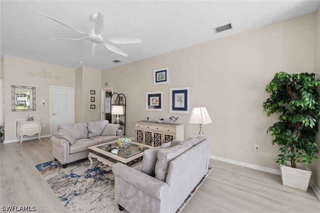 property at 10020 Horse Creek Rd
