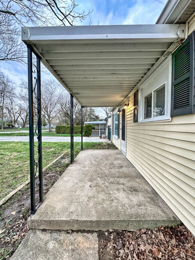 1928 N Layman Ave in Indianapolis, IN - Building Photo - Building Photo