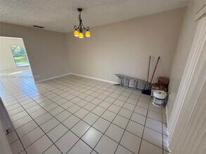 20612 SW 103rd Pl in Cutler Bay, FL - Building Photo - Building Photo