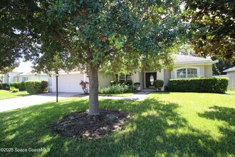 2295 Botanica Cir in West Melbourne, FL - Building Photo - Building Photo