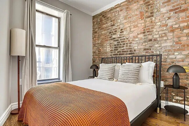 434 W 52nd St in New York, NY - Building Photo - Building Photo