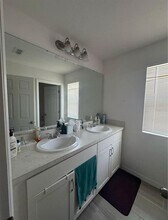 1272 Wispy Cypress Dr in Kissimmee, FL - Building Photo - Building Photo