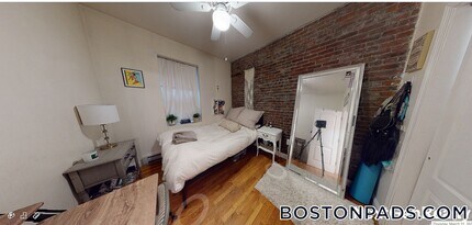 91 Prince St, Unit 18 in Boston, MA - Foto de edificio - Building Photo