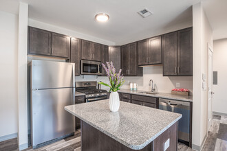 Main Rd Apartments in Hammonton, NJ - Building Photo - Interior Photo