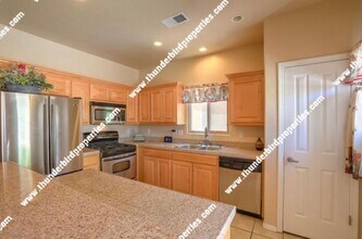 11035 Vistazo Pl SE in Albuquerque, NM - Building Photo - Building Photo