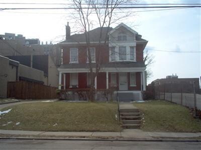 225 Erkenbrecher Ave in Avondale, OH - Building Photo - Building Photo