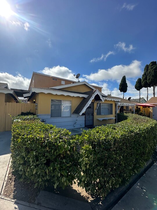 14408 1/2-13811 1/2 Lemoli Ave in Hawthorne, CA - Building Photo