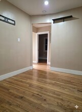 202-02 109th Ave in Queens, NY - Building Photo - Building Photo