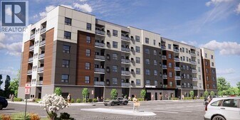 4755 Walker Rd in Windsor, ON - Building Photo