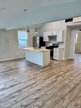 9 Greenwich Ave in Bayville, NY - Building Photo - Building Photo