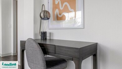 19275 Stone Oak Pkwy in San Antonio, TX - Foto de edificio - Building Photo