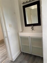 1238 NE 110th St, Unit 3 in Miami, FL - Building Photo - Building Photo