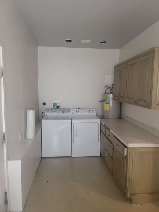 423 High St SE in Albuquerque, NM - Building Photo - Building Photo