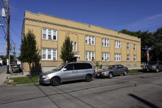 4105 W Nelson St in Chicago, IL - Foto de edificio - Building Photo