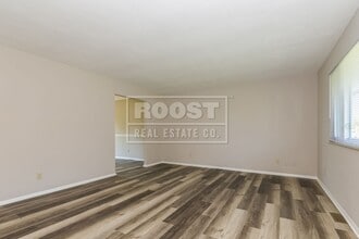 3319 Upper Valley Pike in Springfield, OH - Building Photo - Building Photo