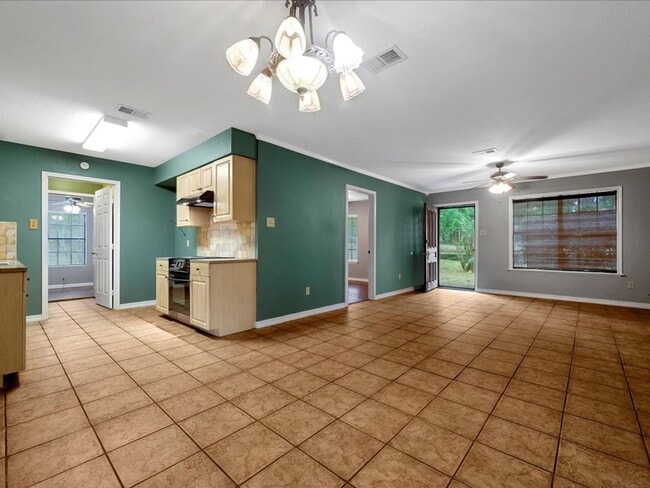 3323 Co Rd 723 in Nacogdoches, TX - Building Photo - Building Photo