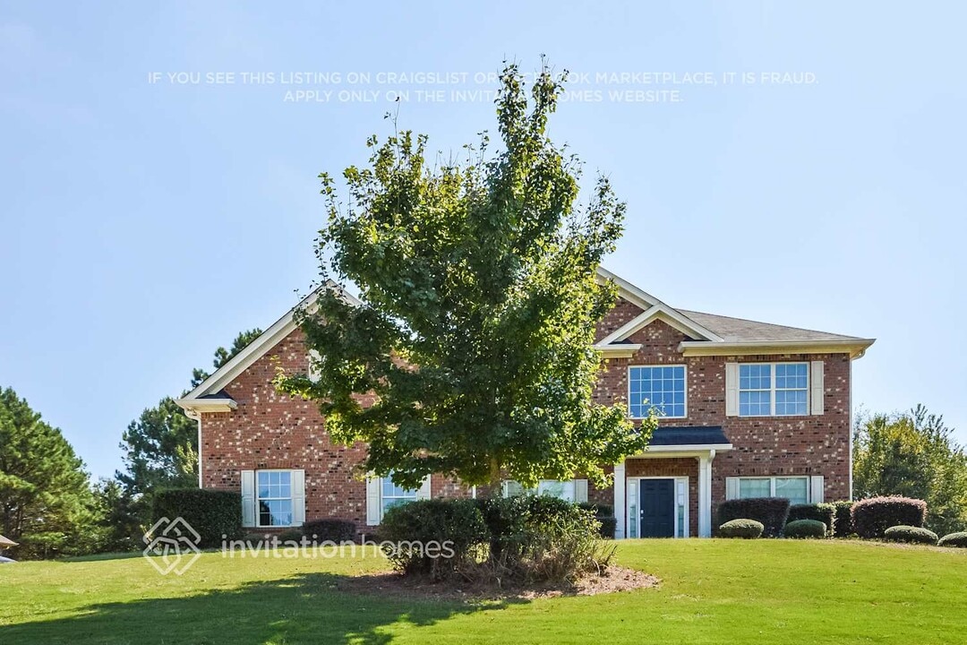2708 Westport Ln SW in Conyers, GA - Building Photo