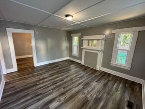 1502 Larkin St in High Point, NC - Building Photo - Building Photo