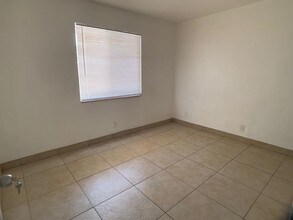 2820 Avenue S-Unit -11 in Riviera Beach, FL - Foto de edificio - Building Photo