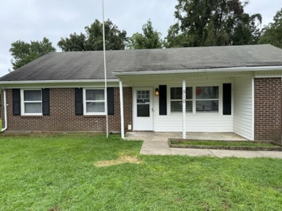 510 Thyme Ct in Jacksonville, NC - Building Photo