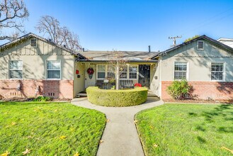 1995 Creek Dr in San Jose, CA - Building Photo - Building Photo